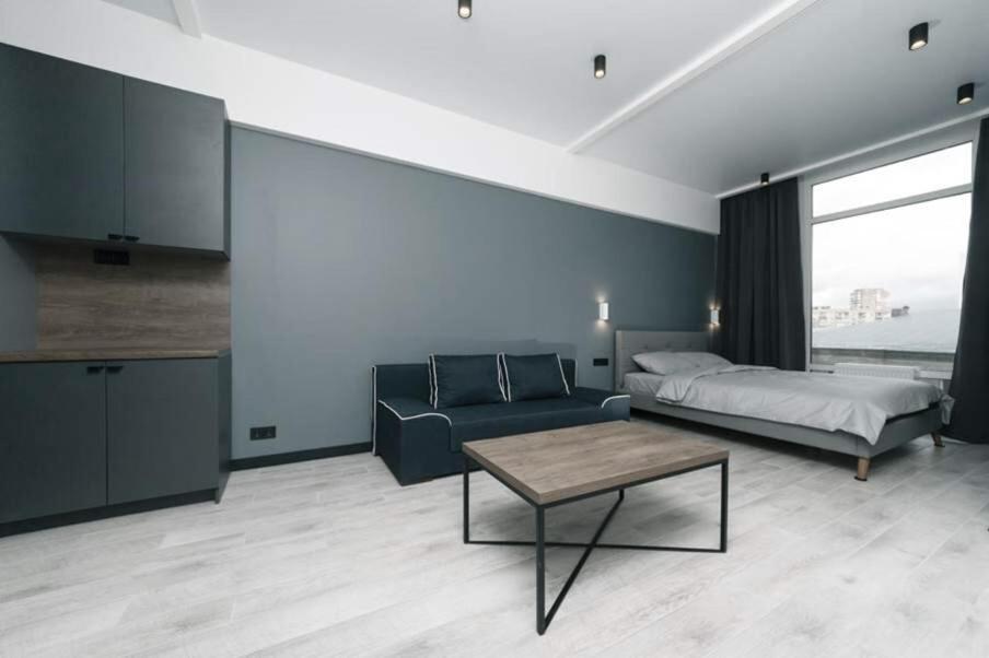 Hotrent Apartment