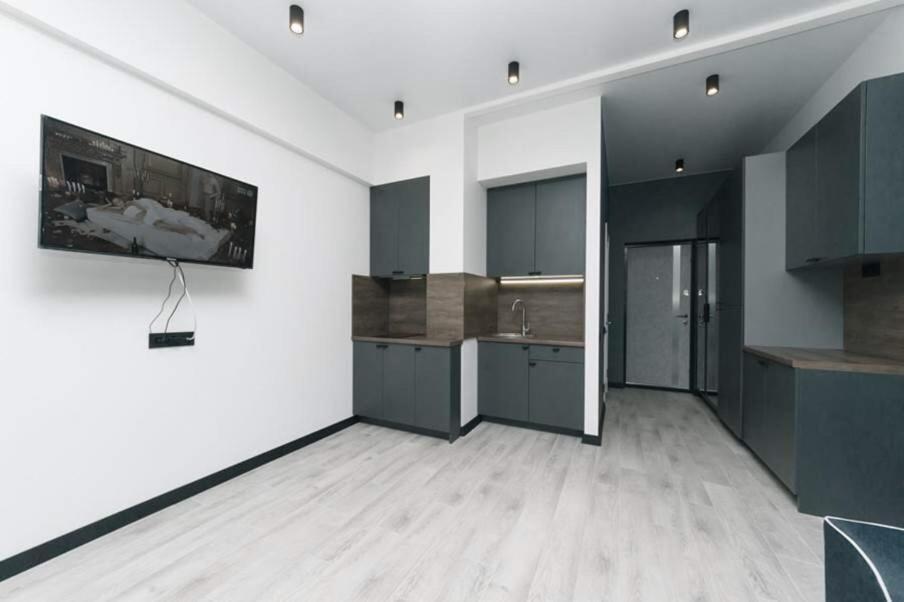 Hotrent Apartment Kyiv
