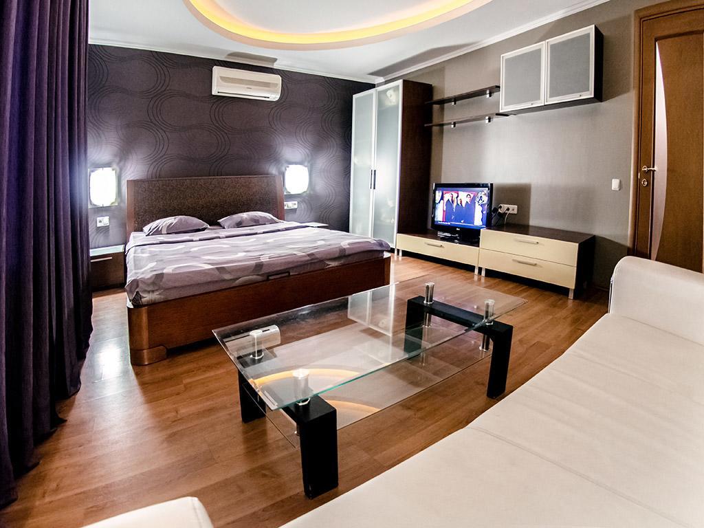 Apartment Hotrent *