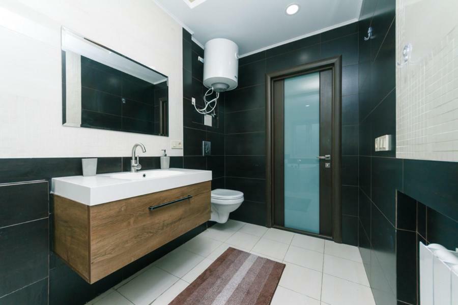 Hotrent Apartment