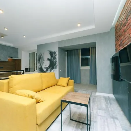 Hotrent City Kyiv Exterior photo